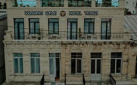 Hotel Verdzi